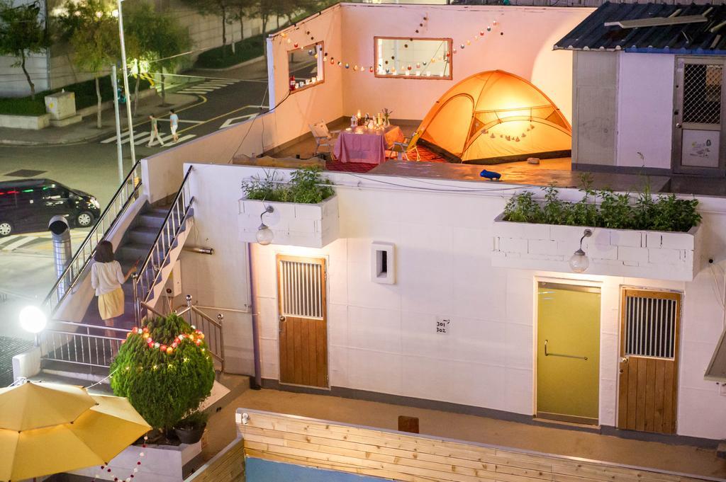Elly Guesthouse Busan Extérieur photo