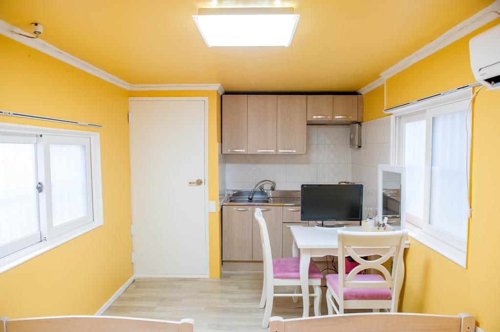 Elly Guesthouse Busan Chambre photo