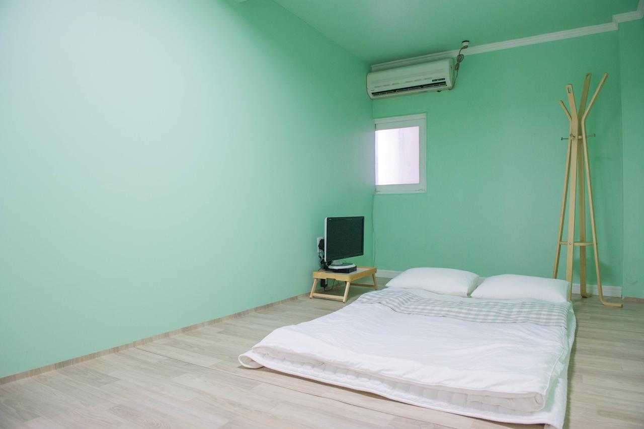 Elly Guesthouse Busan Extérieur photo
